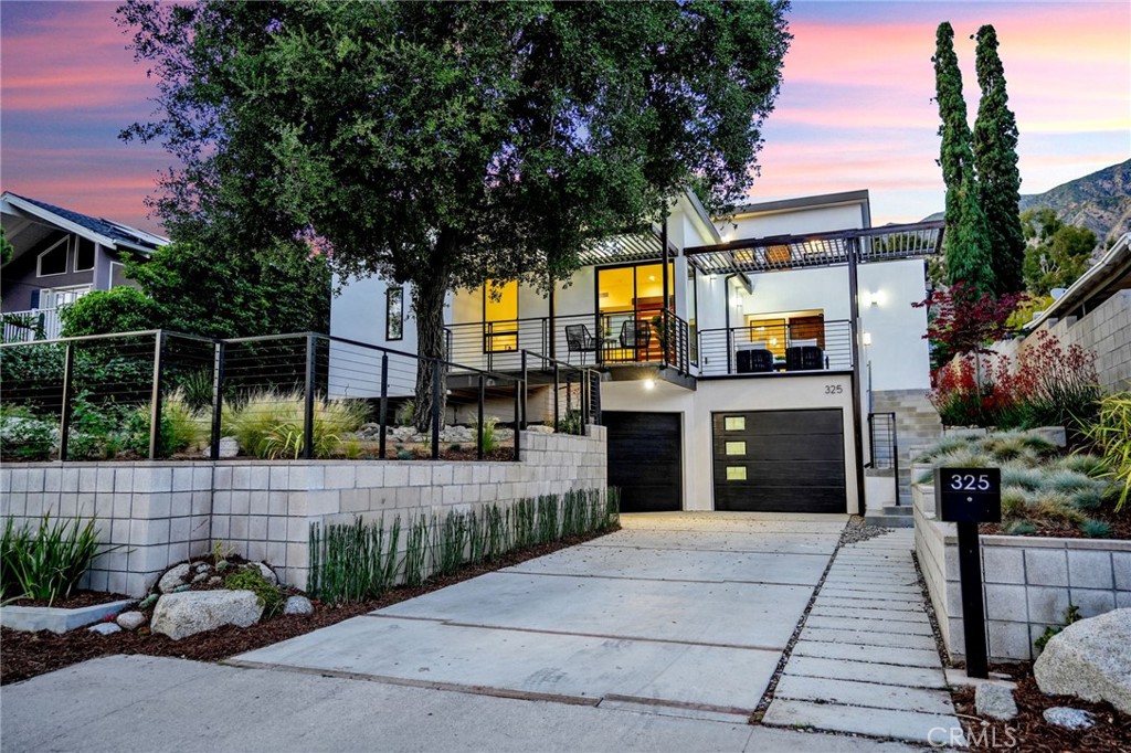 325 W Grandview Avenue