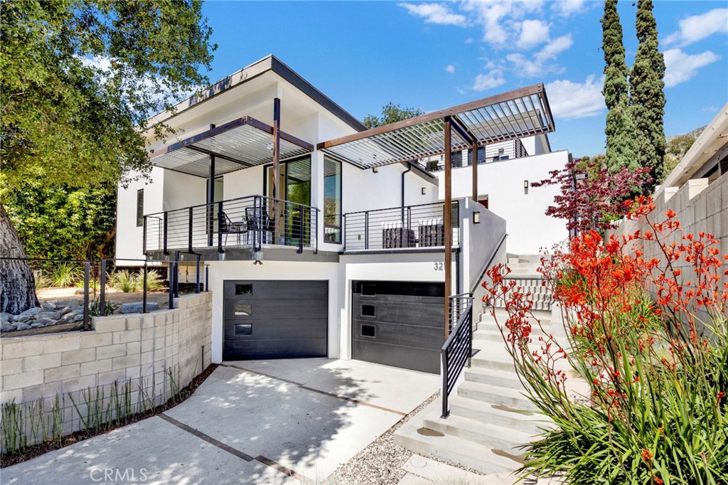 325 W Grandview Avenue