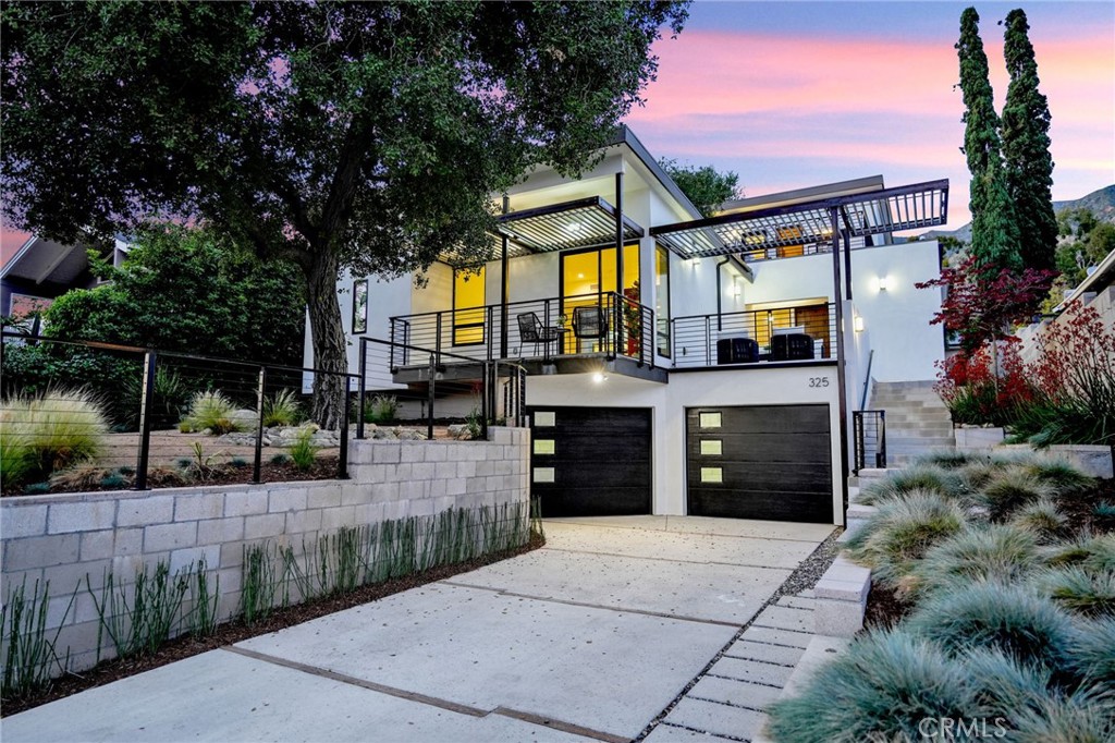 325 W Grandview Avenue