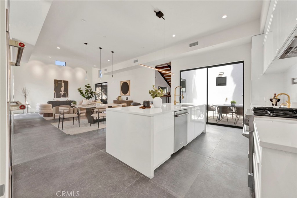 325 W Grandview Avenue