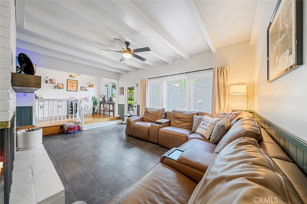 726 E Sierra Madre Avenue