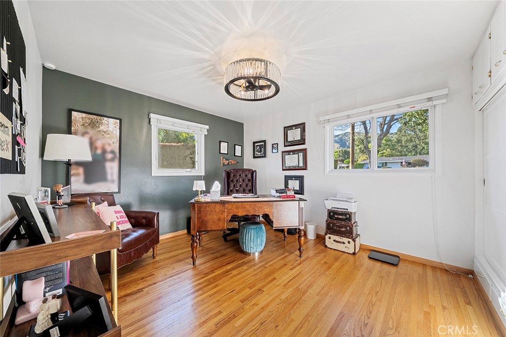 726 E Sierra Madre Avenue