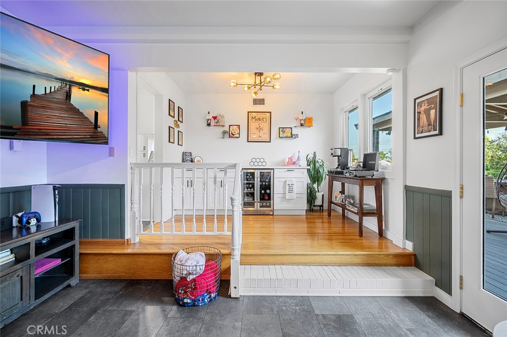 726 E Sierra Madre Avenue