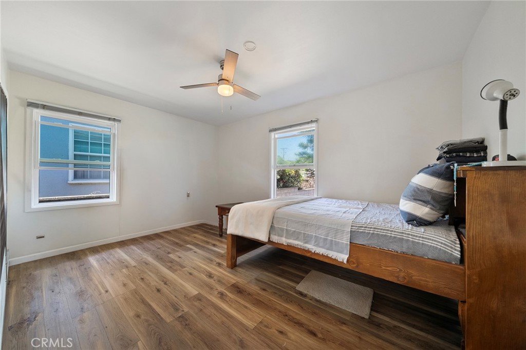 543 N Angeleno Avenue
