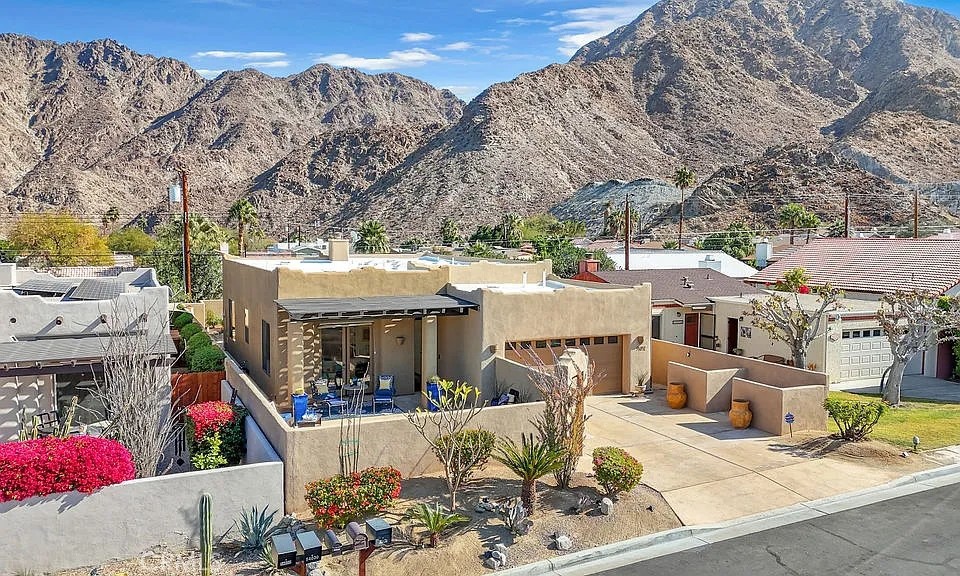 54052 Avenida Martinez