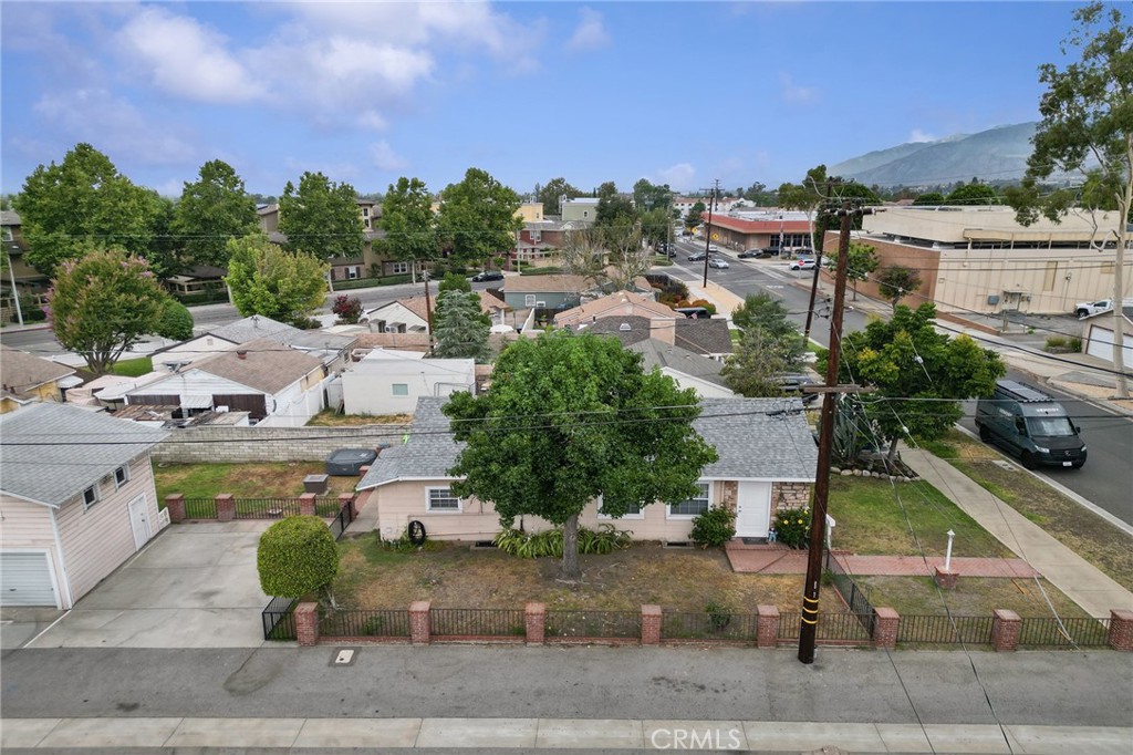 124 E Ada Avenue