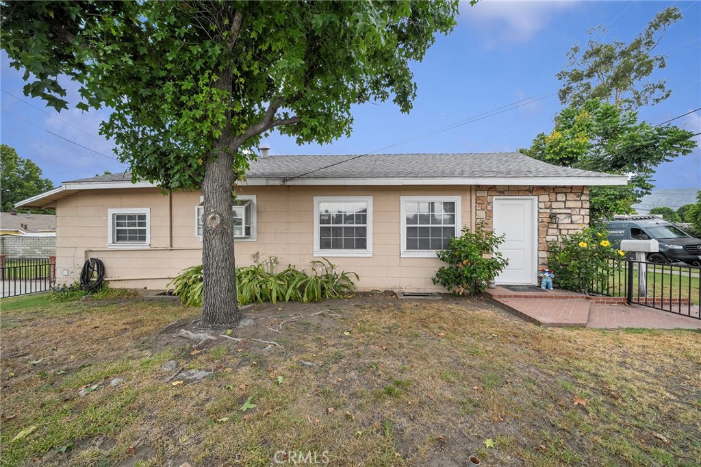 124 E Ada Avenue