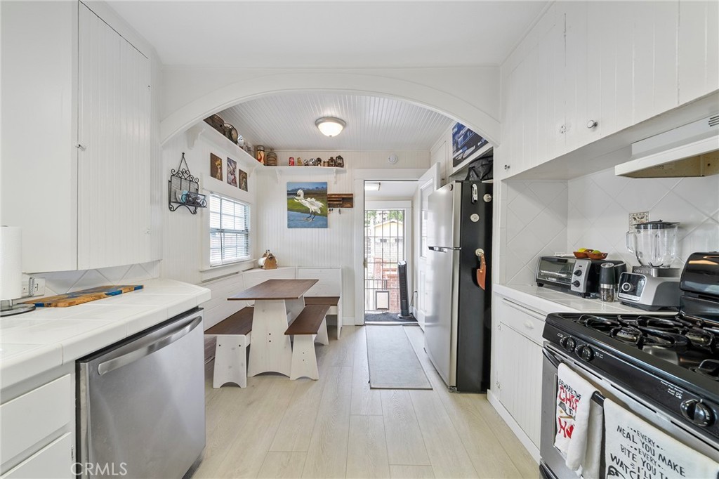 124 E Ada Avenue