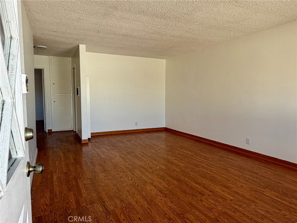 1018 W 3rd Street 2