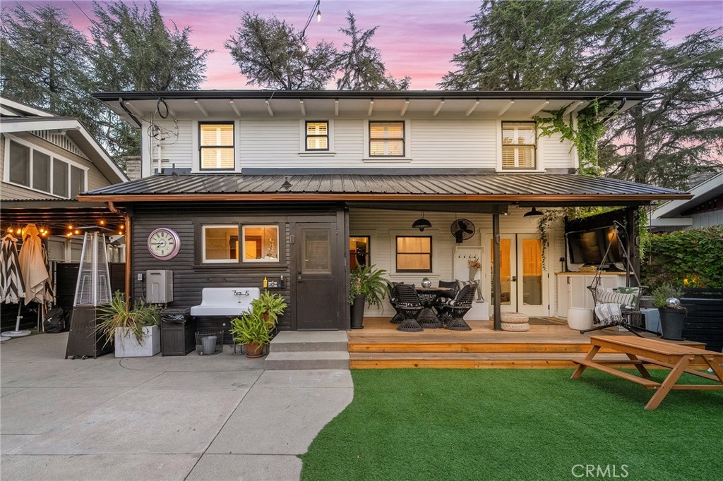 2333 3rd Street