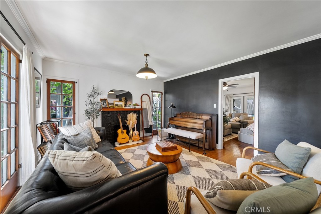 2333 3rd Street