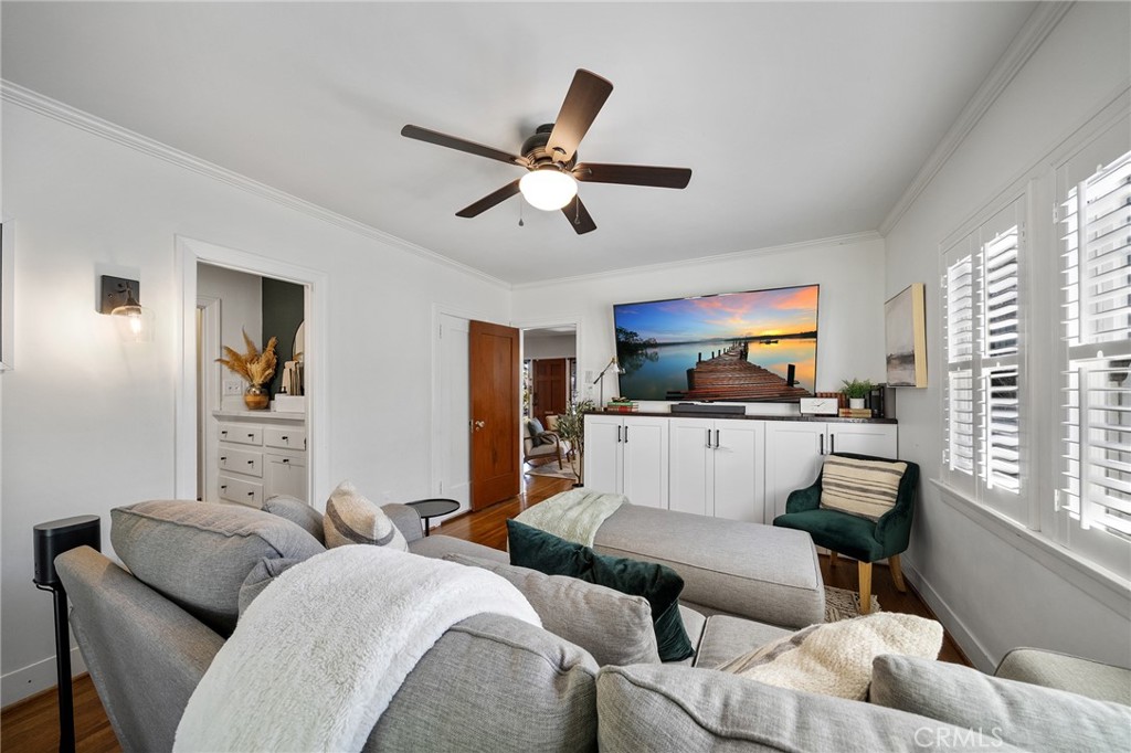2333 3rd Street