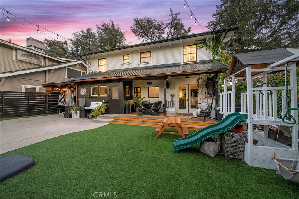 2333 3rd Street