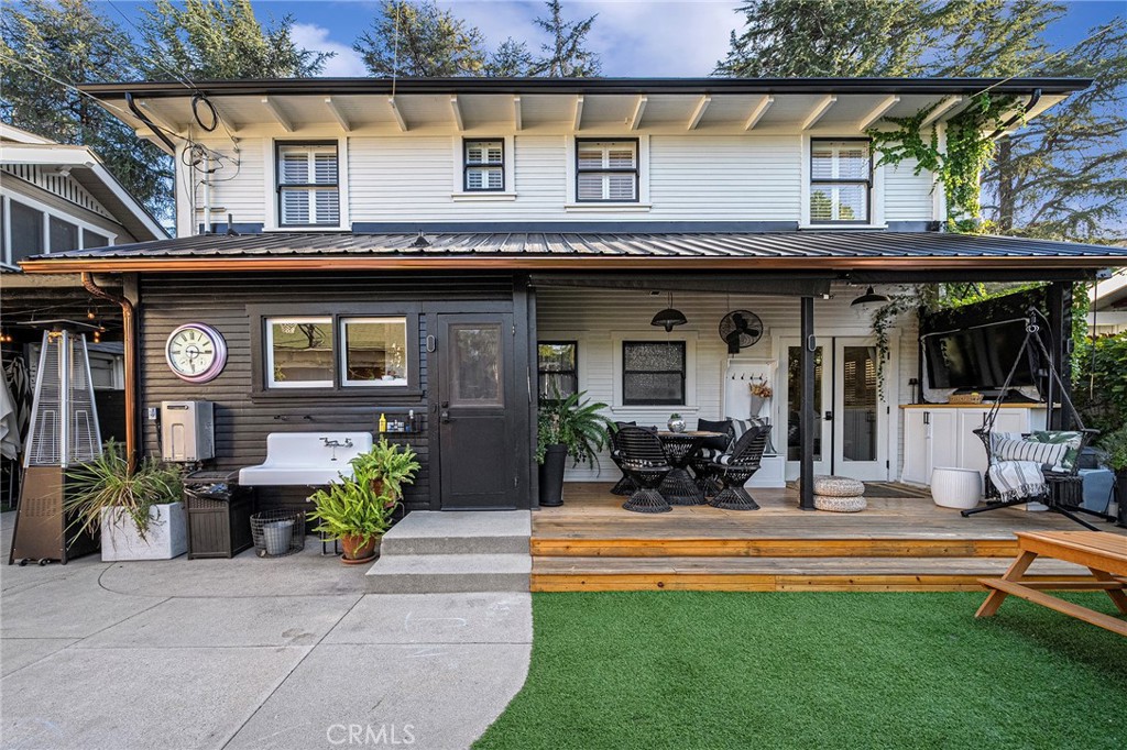 2333 3rd Street