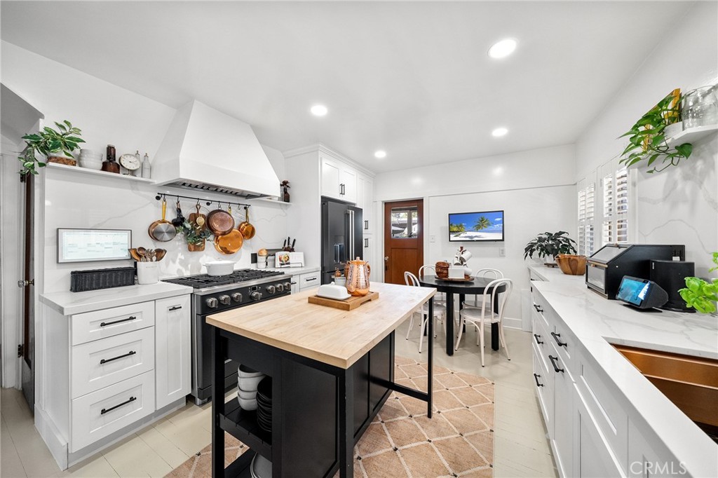 2333 3rd Street