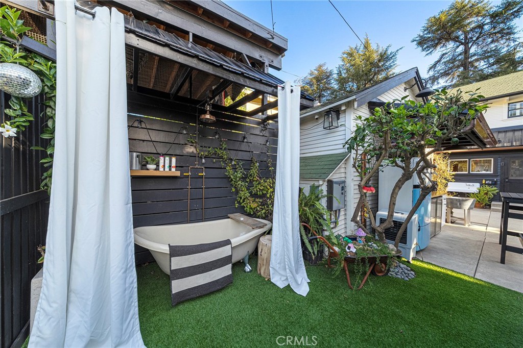 2333 3rd Street