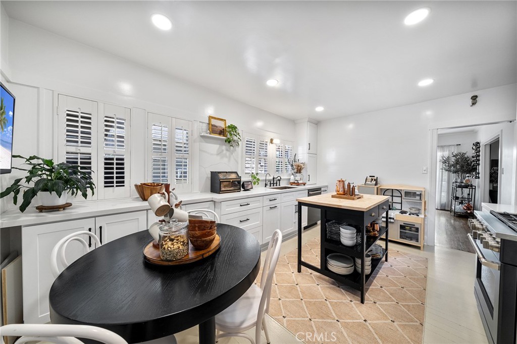 2333 3rd Street