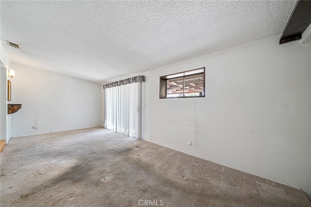 1057 W Bonnie Brae Court
