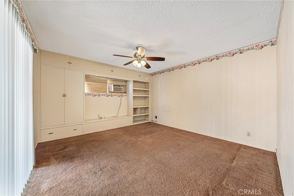 1057 W Bonnie Brae Court
