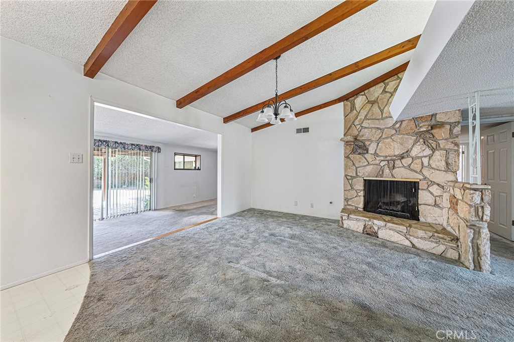 1057 W Bonnie Brae Court