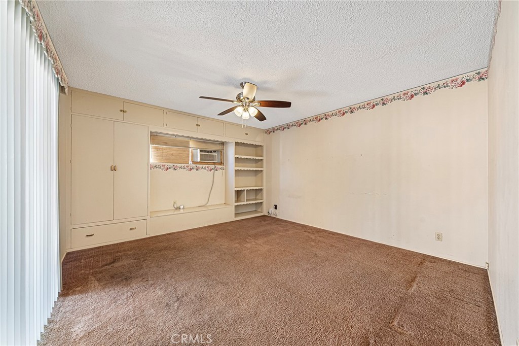 1057 W Bonnie Brae Court