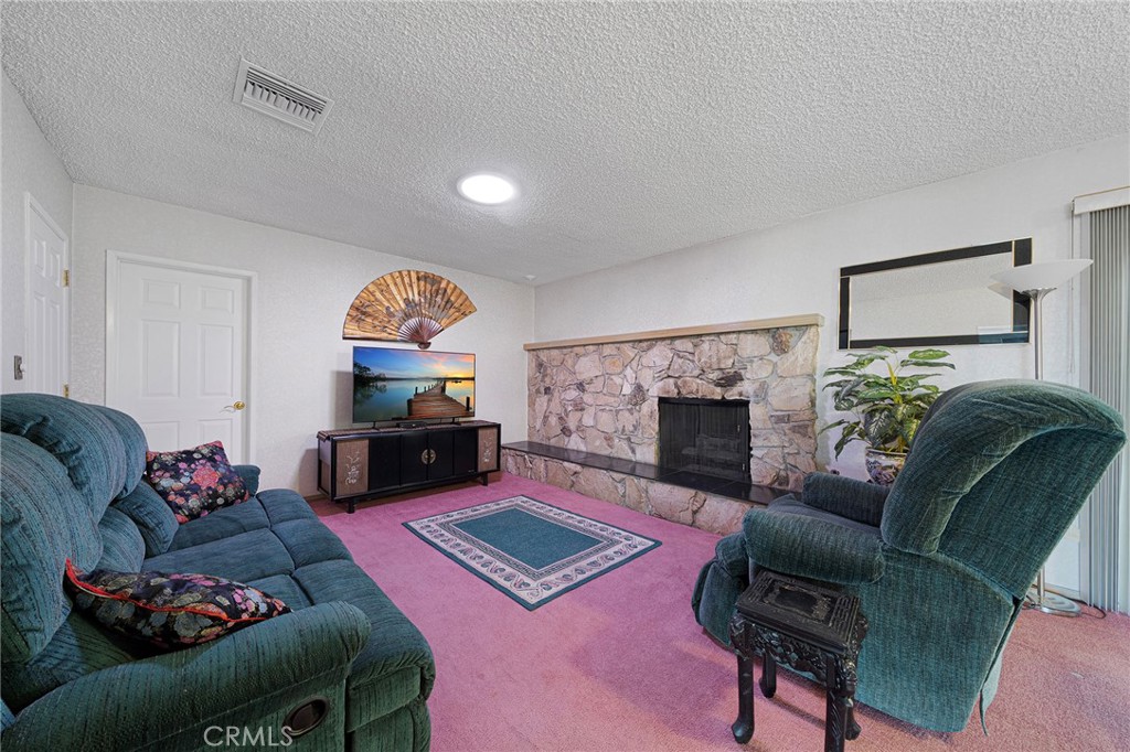 1029 Coronet Street
