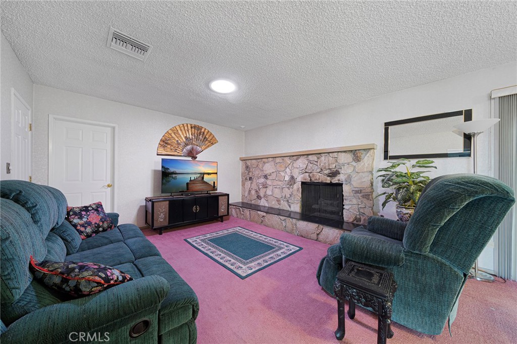 1029 Coronet Street