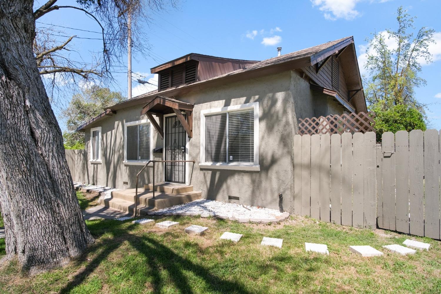 317 N Palm Street