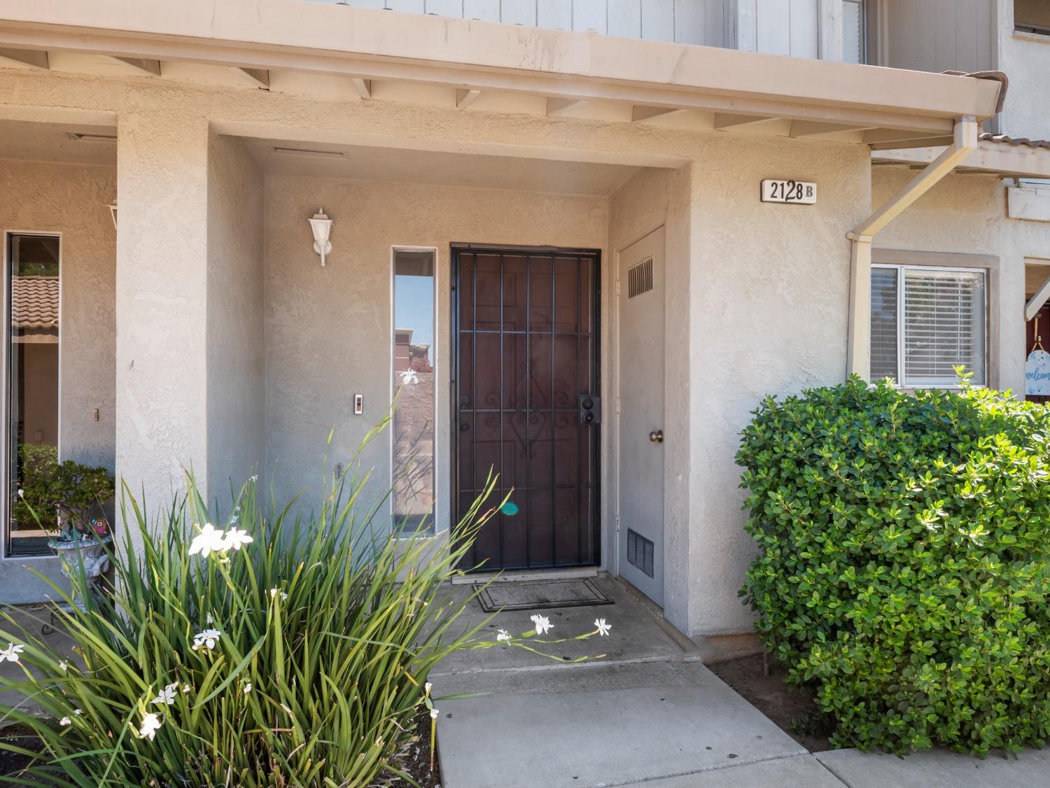 2128 Mount Vernon Drive # B