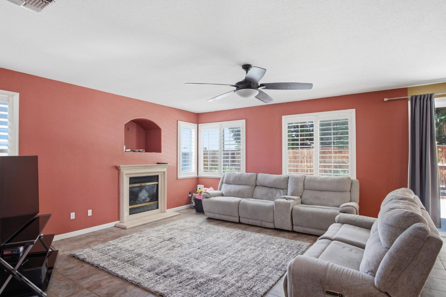 6674 Crestview Circle