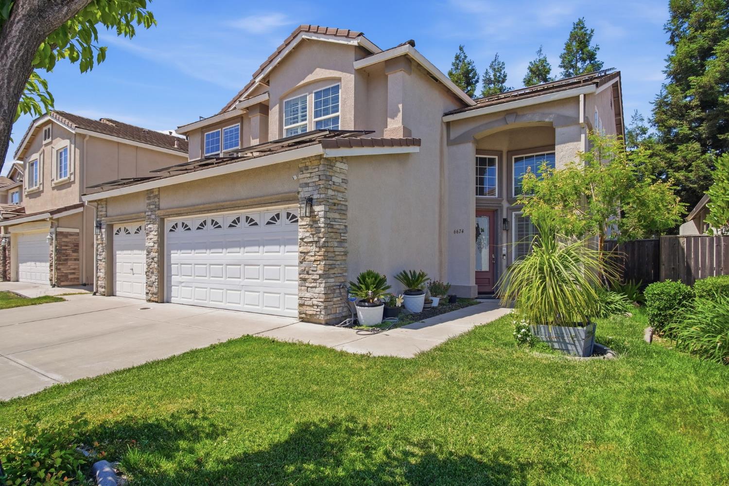 6674 Crestview Circle