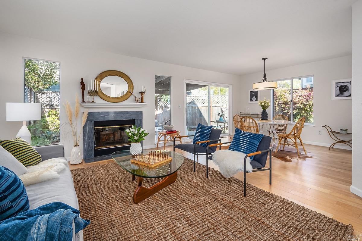 9 Rockport Cove