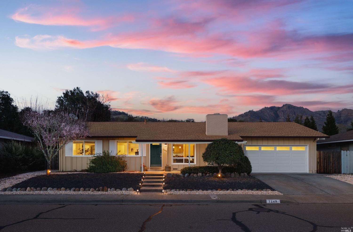 7249 Oak Leaf Drive