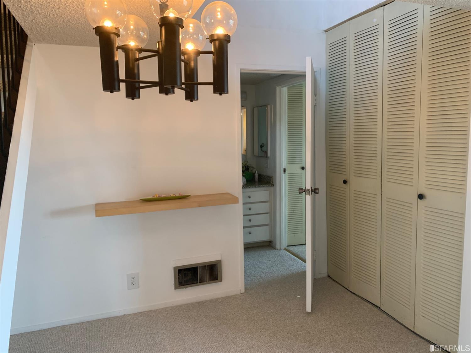 60 Ora Way Unit: H308