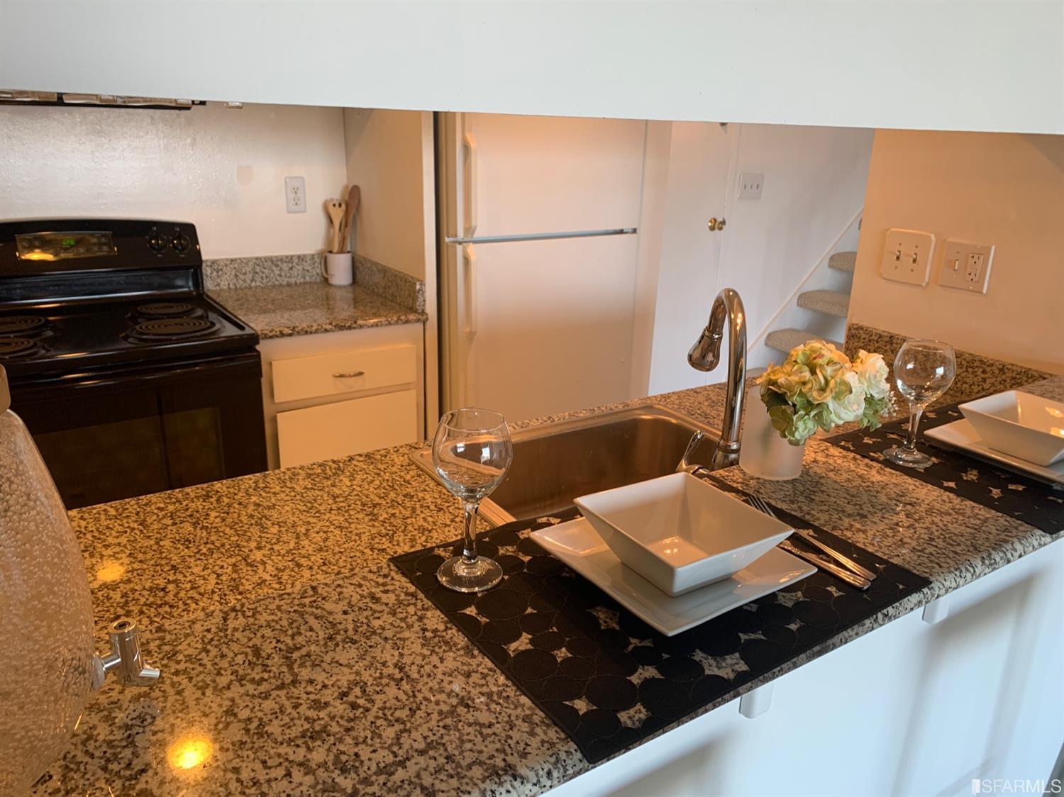 60 Ora Way Unit: H308