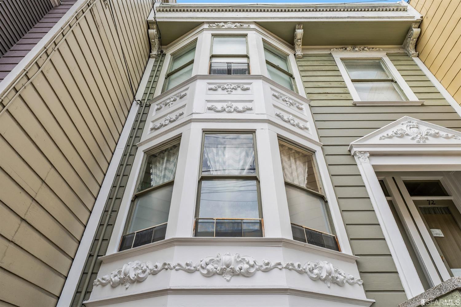 72 Elgin Park Street