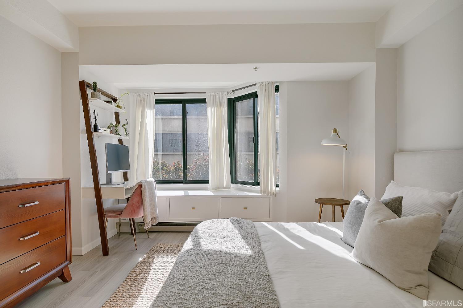 601 Van Ness Avenue Unit: 221