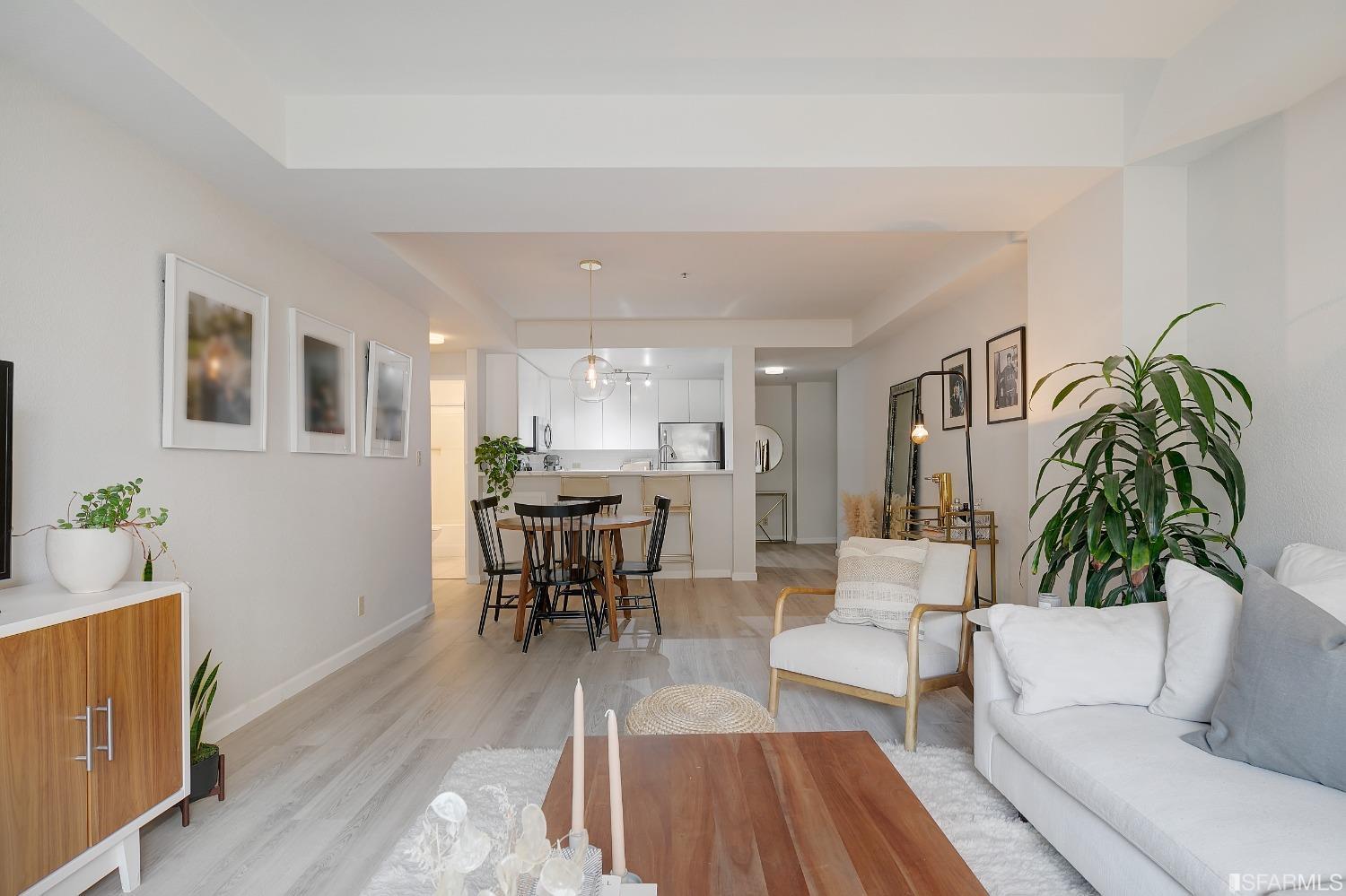 601 Van Ness Avenue Unit: 221