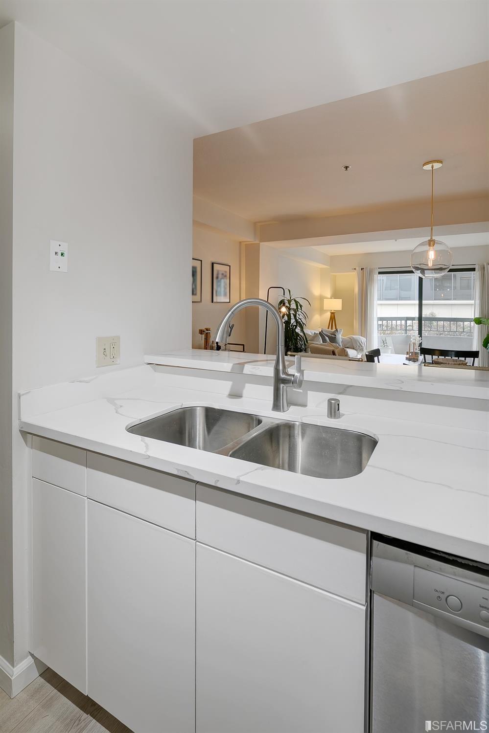 601 Van Ness Avenue Unit: 221