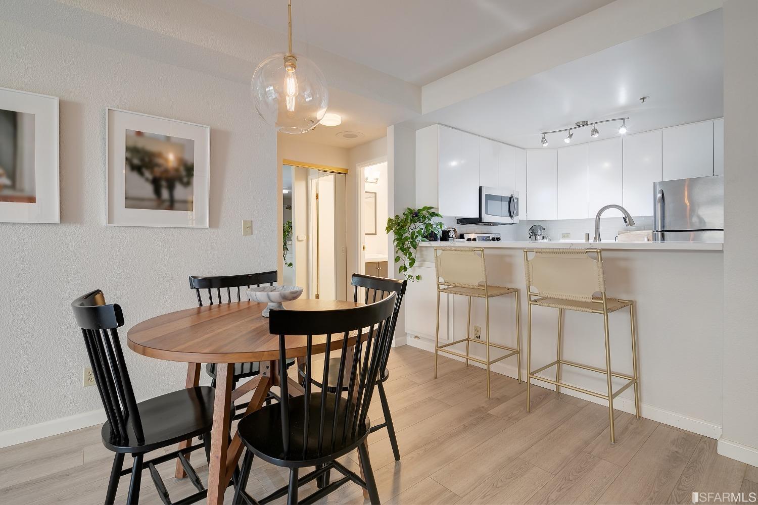 601 Van Ness Avenue Unit: 221