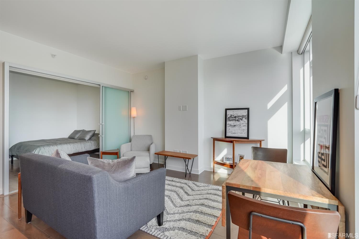 1688 Pine Street Unit: E604