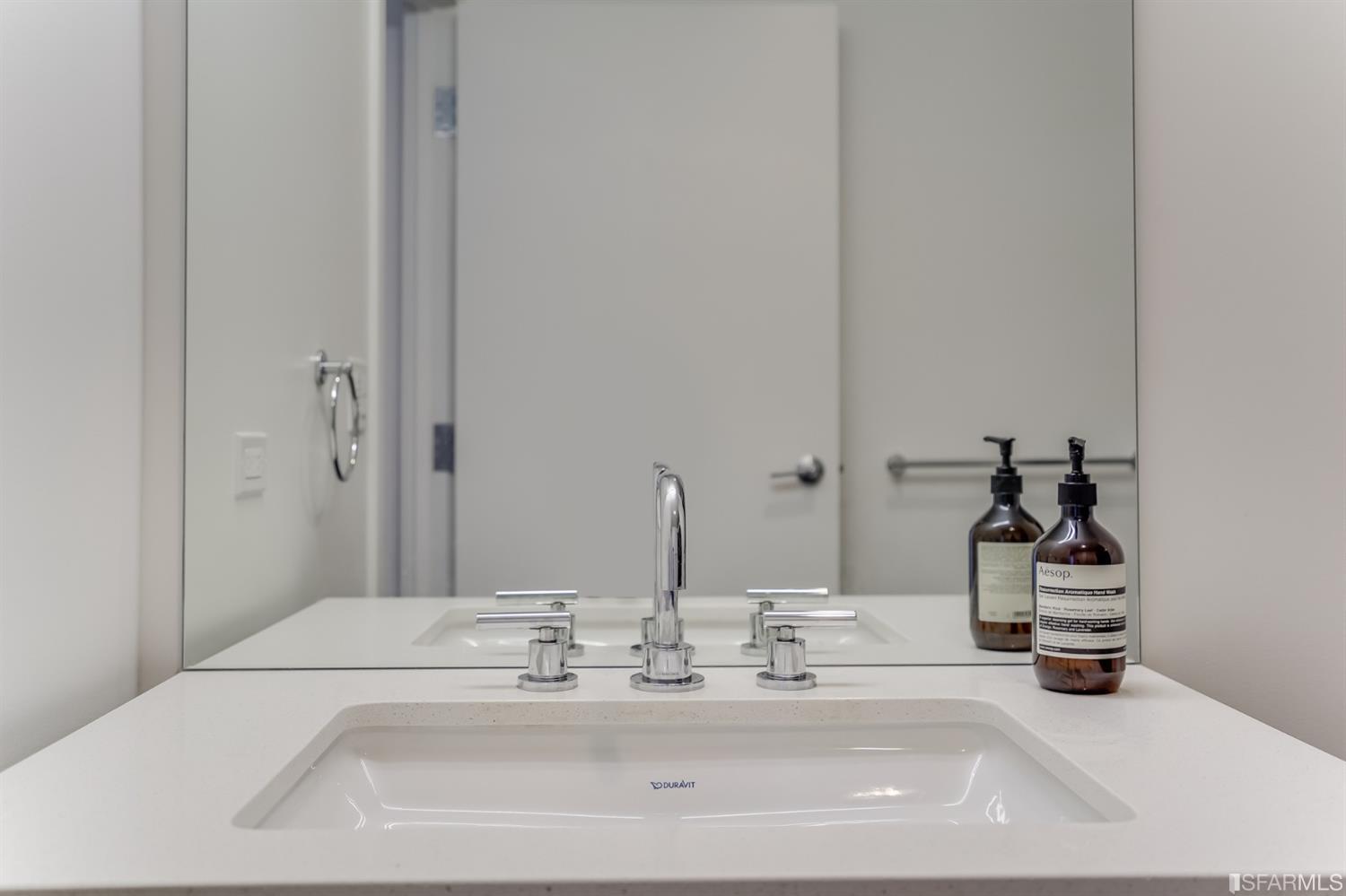 1688 Pine Street Unit: E604
