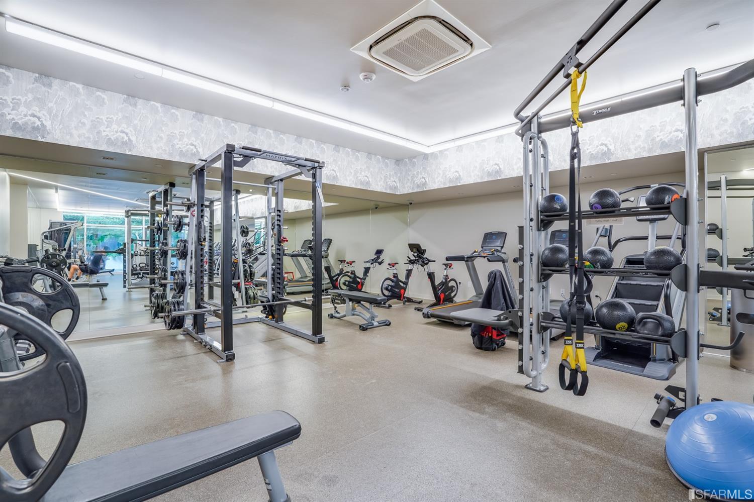 1688 Pine Street Unit: E604