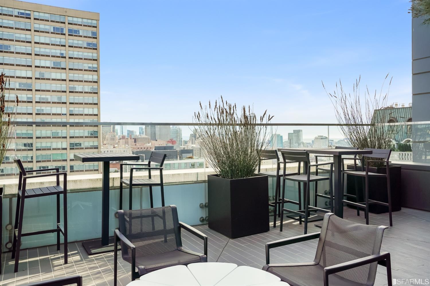 1688 Pine Street Unit: E604