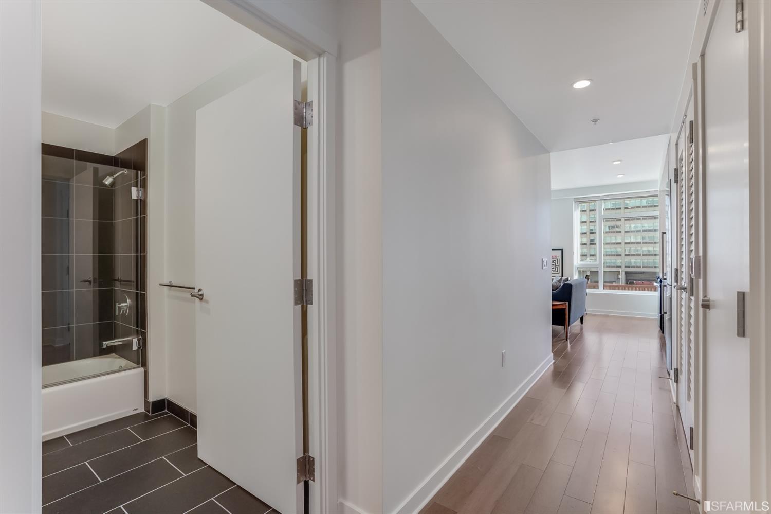 1688 Pine Street Unit: E604