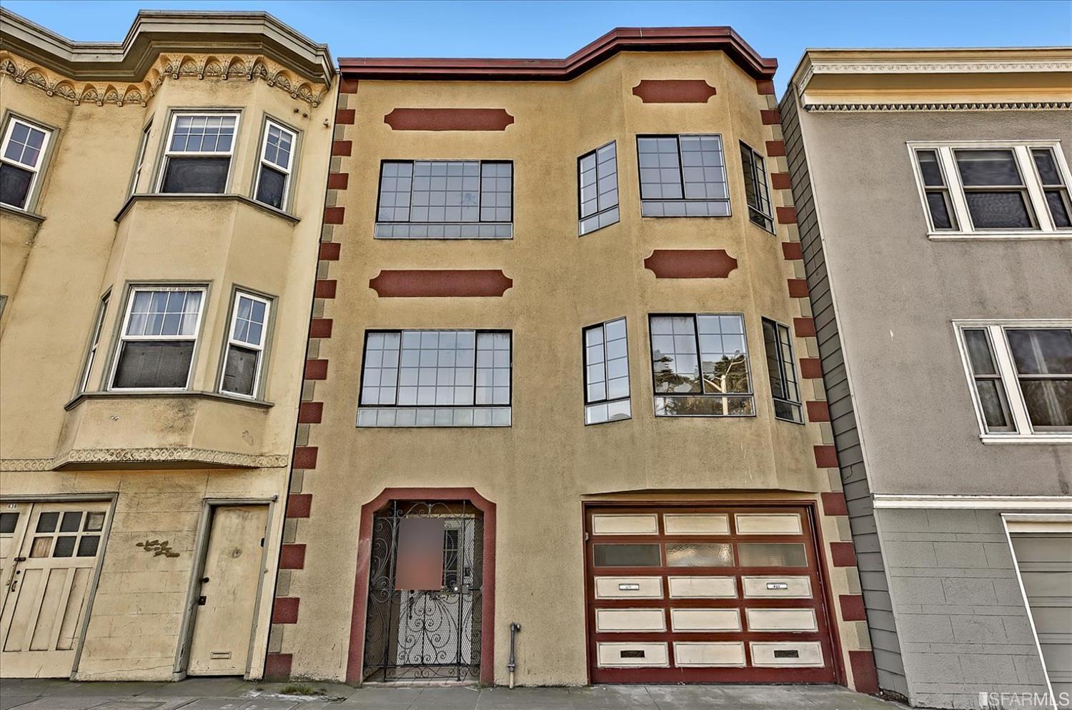 645 Lincoln Way
