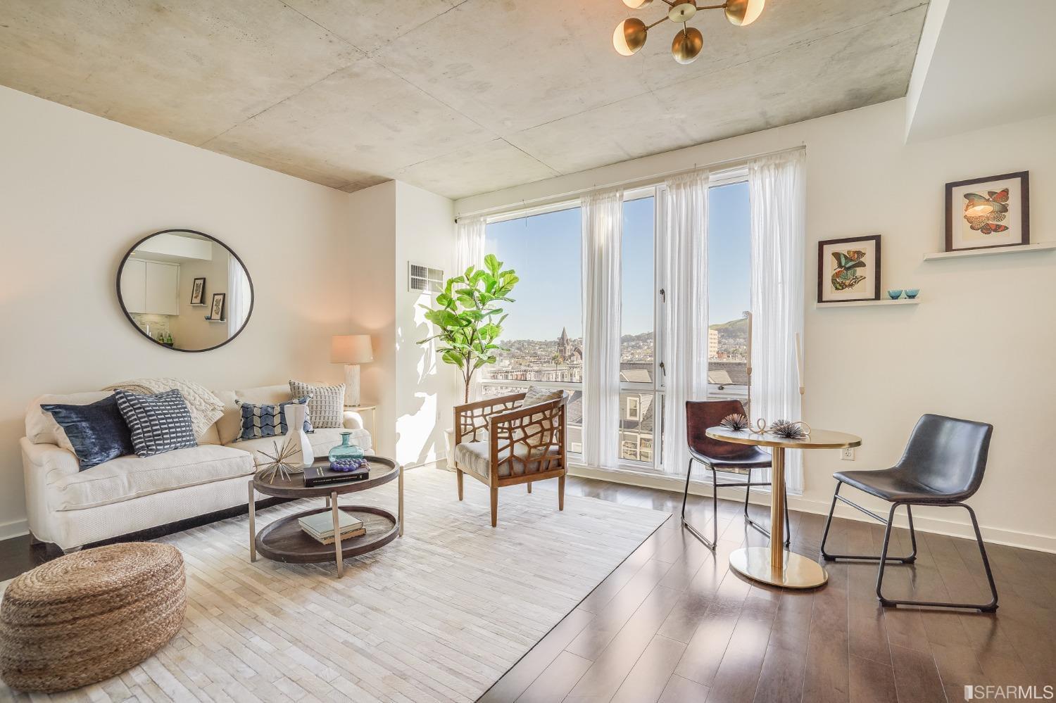 45 Bartlett Street Unit: 615