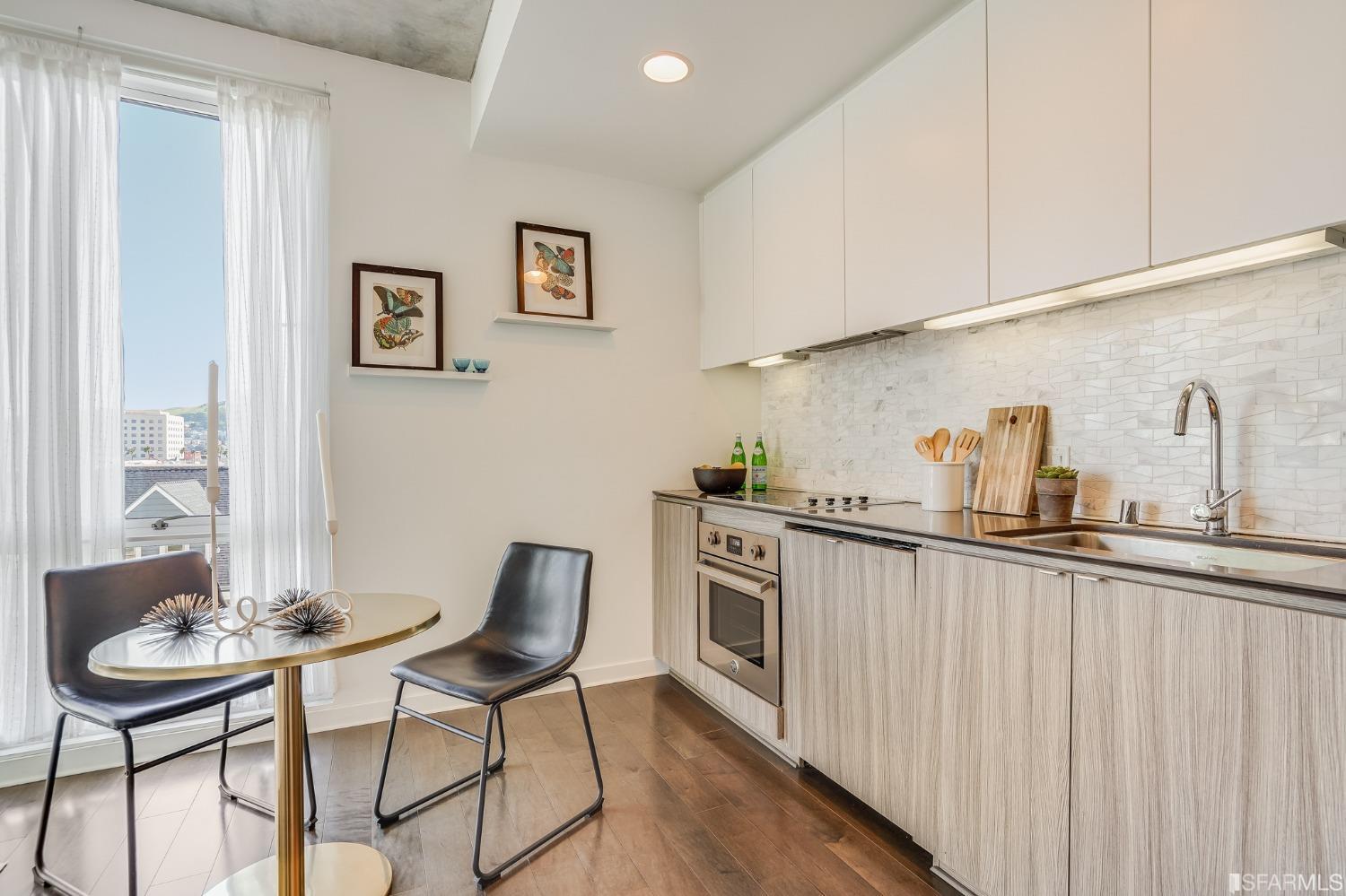 45 Bartlett Street Unit: 615