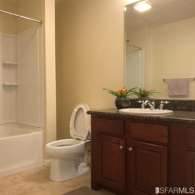 2230 Gellert Boulevard Unit: 3405