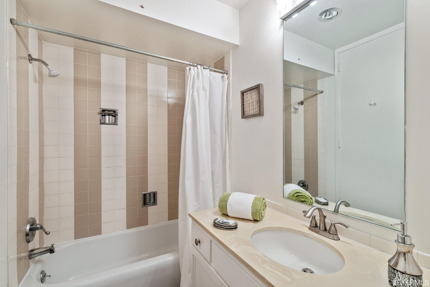 5084 Diamond Heights Boulevard Unit: A